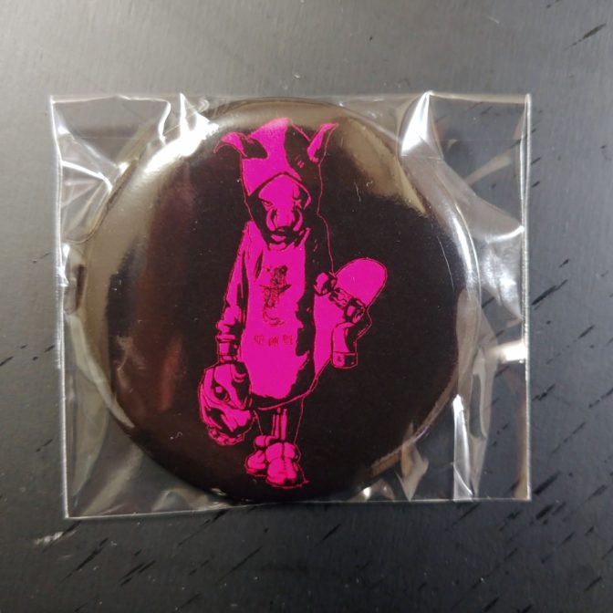 Bug Screaming MUTSUYO Tin Badge